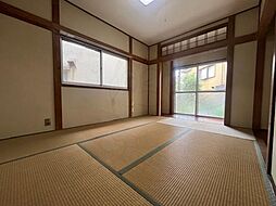居間