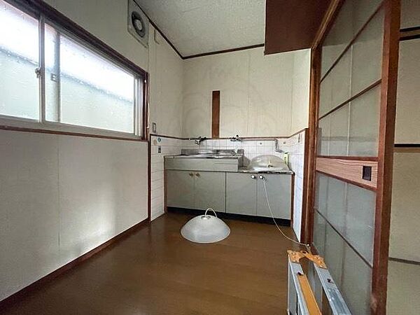 吉井文化 ｜兵庫県伊丹市南野６丁目(賃貸アパート3K・2階・35.00㎡)の写真 その4