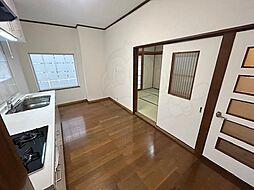 居間