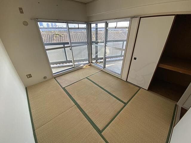 寝室