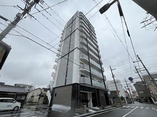 クローバー・プレミア長居公園東 ｜大阪府大阪市東住吉区鷹合２丁目(賃貸マンション1DK・8階・26.67㎡)の写真 その3