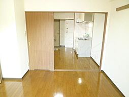 居間