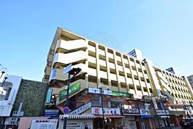 大阪府茨木市沢良宜西１丁目（賃貸マンション1LDK・6階・42.12㎡） その1