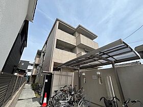 大阪府茨木市上泉町7番7号（賃貸アパート1LDK・1階・38.24㎡） その1