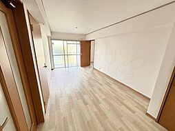 サンコーポ高槻寿 2階3LDKのリビング/ダイニング