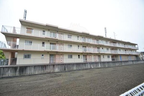 大阪府茨木市桑田町(賃貸マンション3LDK・3階・65.73㎡)の写真 その3