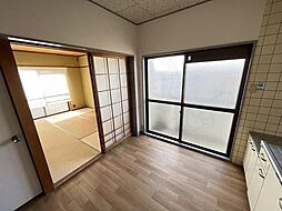 居間