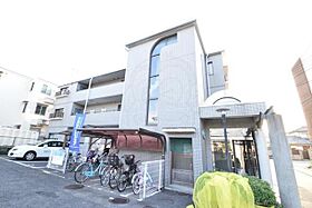 グローリー中百舌鳥  ｜ 大阪府堺市北区百舌鳥梅町３丁33番7号（賃貸マンション3LDK・1階・67.00㎡） その1