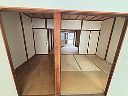 居間