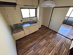 居間