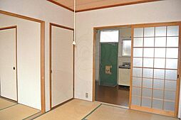 居間