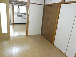 居間