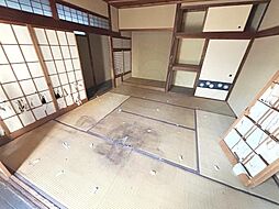 居間