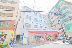 山内ビル  ｜ 大阪府大阪市東淀川区淡路３丁目20番22号（賃貸マンション1LDK・4階・34.02㎡） その1