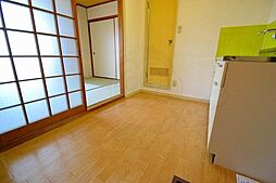 居間