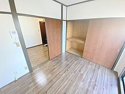 居間