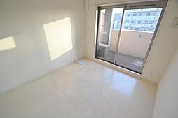 ララプレイス新大阪シエスタ 4階1Kのリビング/ダイニング