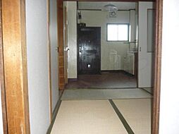 居間