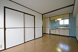 居間