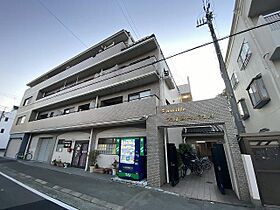 ファミールカシマ1  ｜ 兵庫県尼崎市西難波町５丁目（賃貸マンション3SLDK・3階・115.00㎡） その1