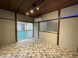 居間