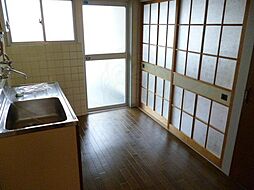居間