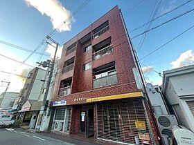 丸栄マンション  ｜ 大阪府堺市堺区香ヶ丘町１丁10番27号（賃貸マンション1R・4階・16.00㎡） その1