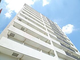 大阪府堺市堺区大町東４丁（賃貸マンション1R・9階・37.79㎡） その1