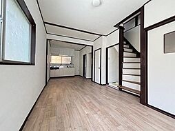 居間