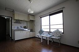居間