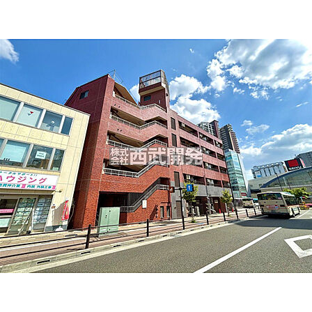 マンション全景