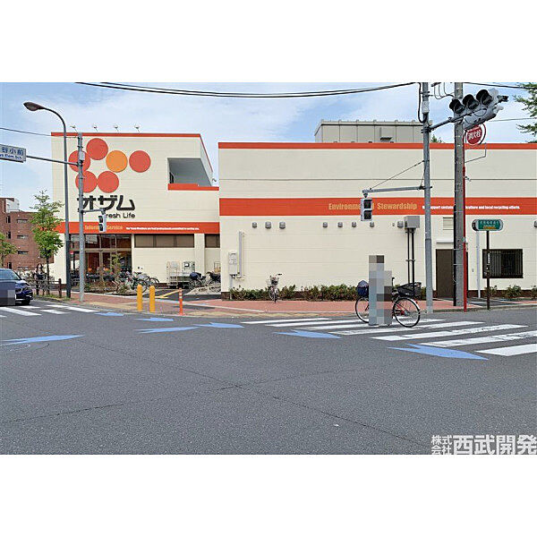 周辺を拡大表示