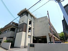 京都府京都市北区平野鳥居前町（賃貸マンション1LDK・1階・33.90㎡） その1