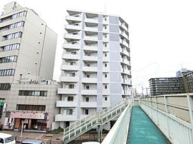 京都府京都市下京区油小路通塩小路下る南不動堂町（賃貸マンション1K・10階・27.83㎡） その1