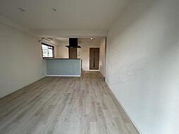 パインフィールド二条城 502 5階1LDKのリビング/ダイニング