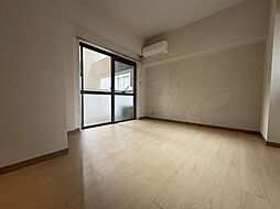 シャトレ中井三条 304 3階1Kのリビング/ダイニング