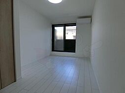 Mirei烏丸五条 102 1階1LDKのリビング/ダイニング