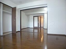 イスターナイマイ鴨川西 302 3階1DKのリビング/ダイニング