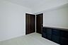 寝室：Bed Room：6.6帖
