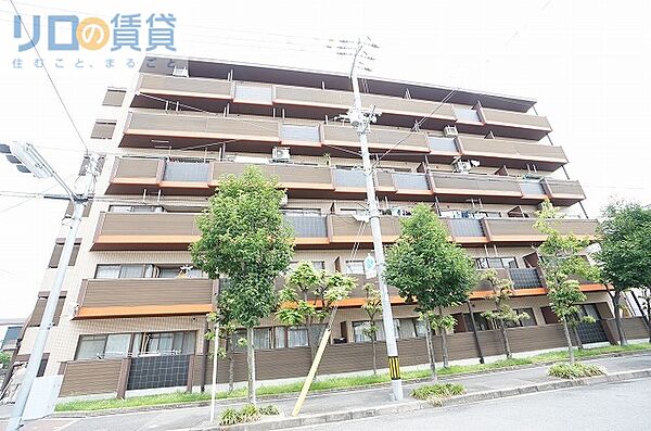 大阪府大阪市東淀川区大道南2丁目(賃貸マンション2LDK・6階・45.40㎡)の写真 その1