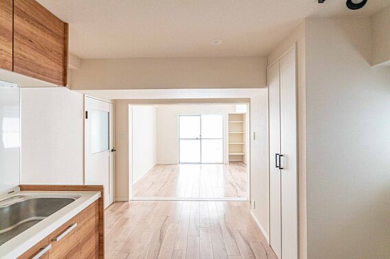 リビング/ダイ...