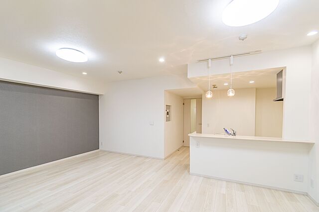 リビング/ダイニング コスモ・ザ・パークス調布多摩川 4階/-