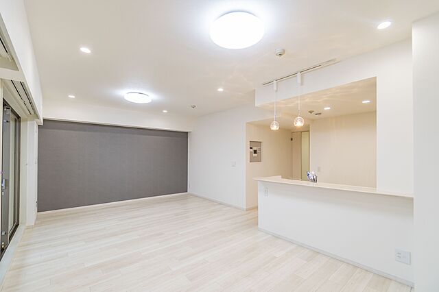 リビング/ダイニング コスモ・ザ・パークス調布多摩川 4階/-