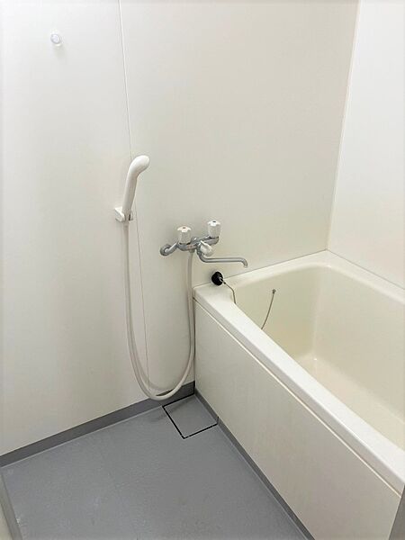 浴室を拡大表示