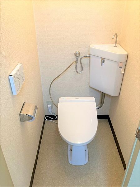 トイレを拡大表示