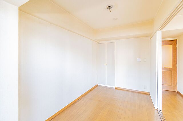 室内 パルテール白金 6階/-