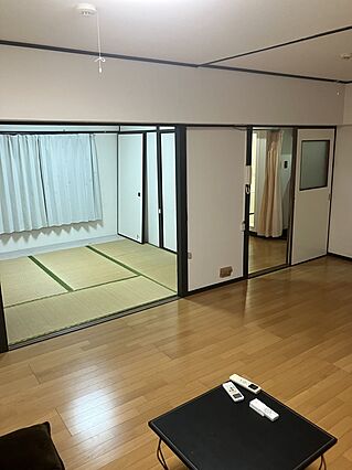 リビング/ダイ...