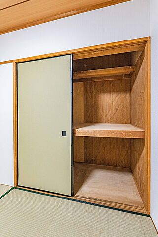 収納 ライオンズマンション国立第3 2階/-