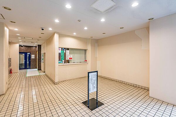 エントランス