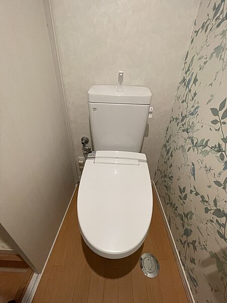 トイレを拡大表示